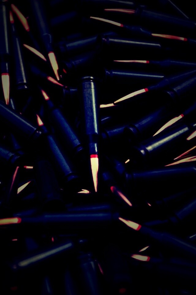 Черные патроны обои