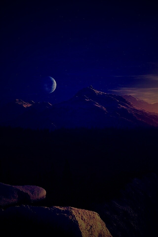 Луна над горами обои