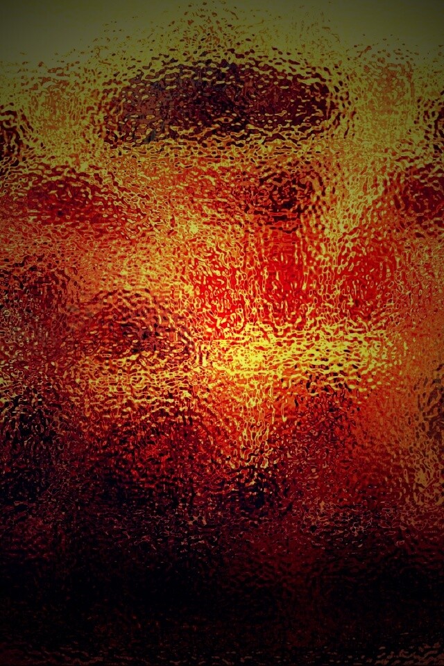 Желтоватое неровное стекло обои