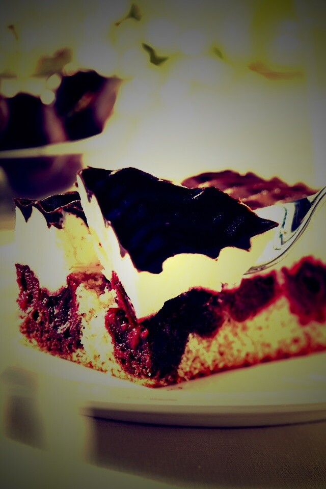 Вишневое пирожное обои