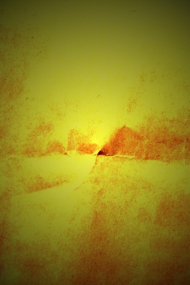 Текстура мятой желтой бумаги обои