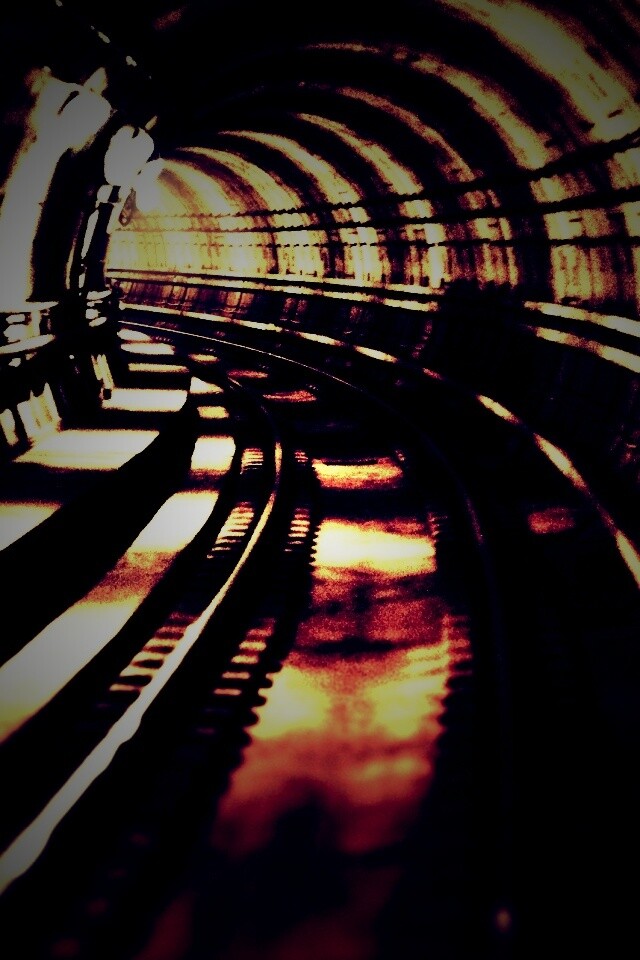 Тоннель метро обои