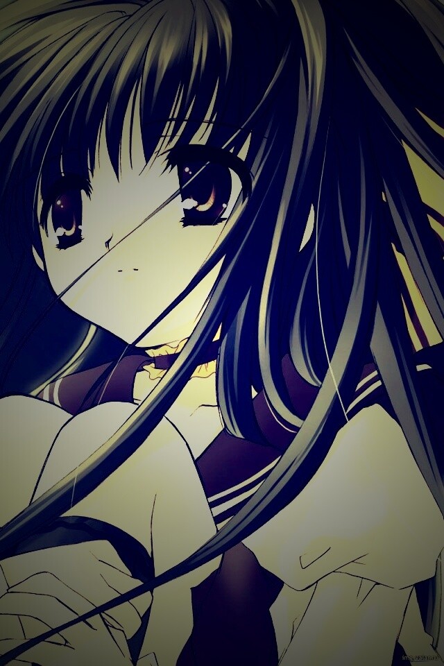 Брюнетка с карими глазами обои