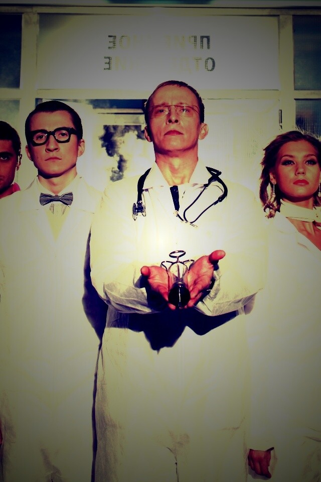 Спешат на помощь обои