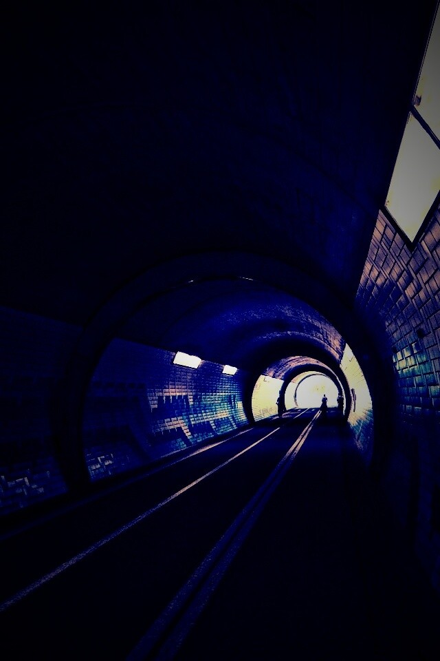 Пешеходный тоннель обои