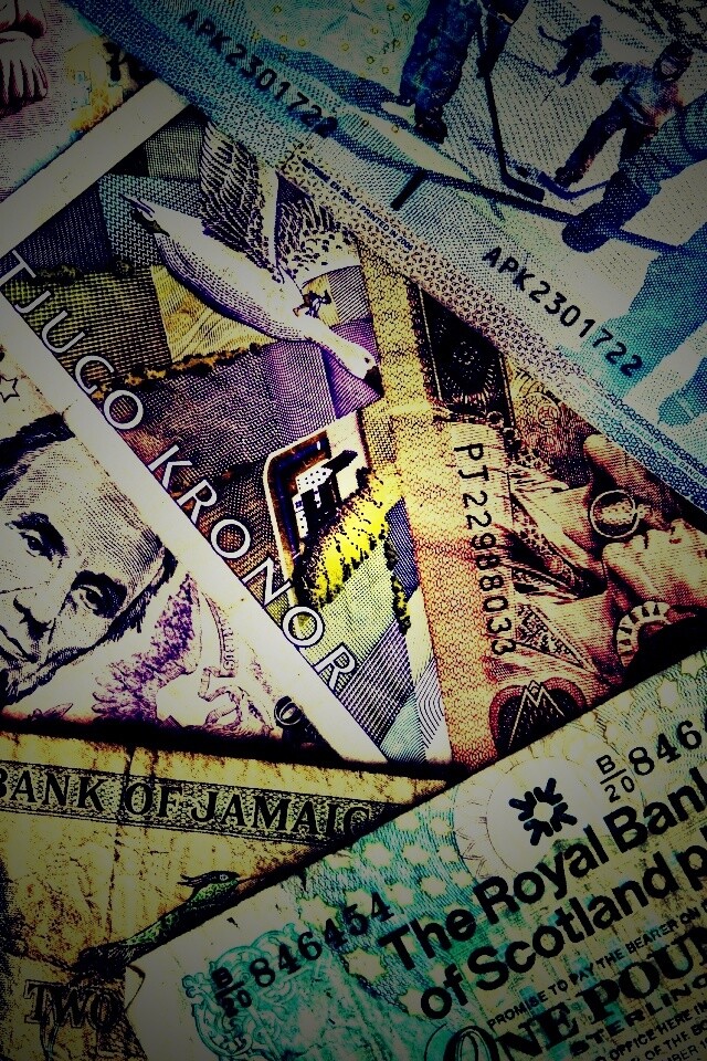 Купюры из разных стран обои