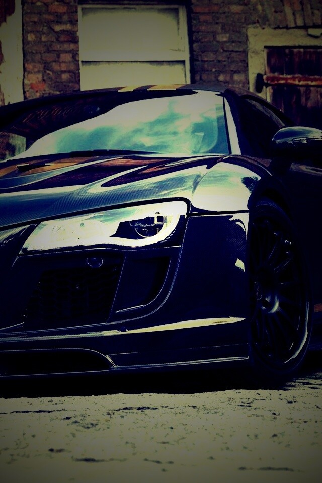 Черная Audi R8 обои