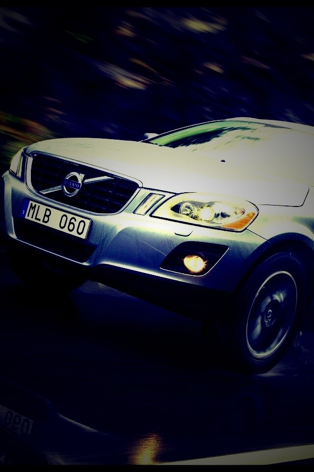 Кроссовер Вольво обои