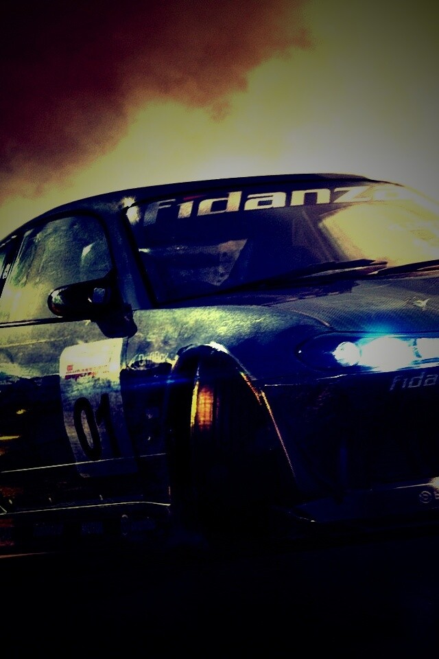 Гоночный автомобиль обои