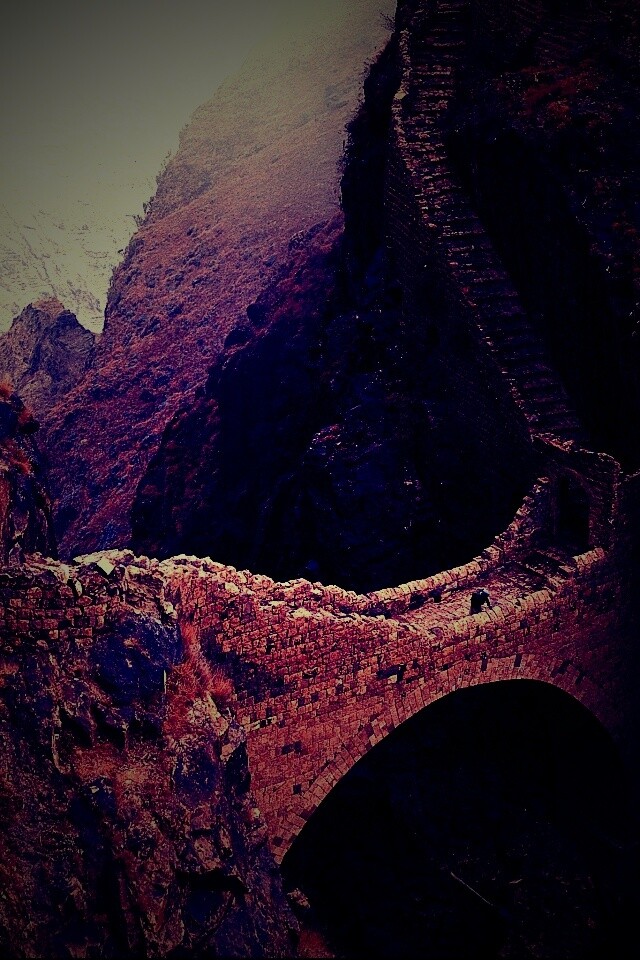 Путь в скалах обои