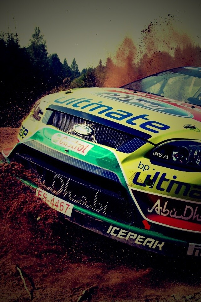 Форд учавствует в ралли обои