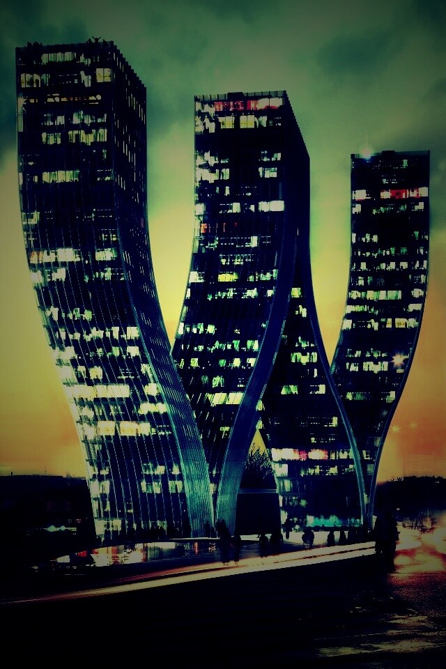 Здание в форме буквы W обои