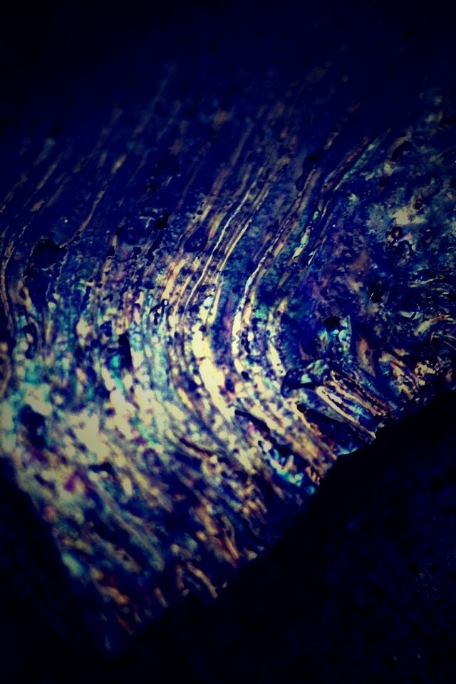 Металл с радужным отливом обои