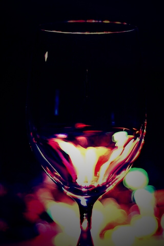 Бокал с водой обои