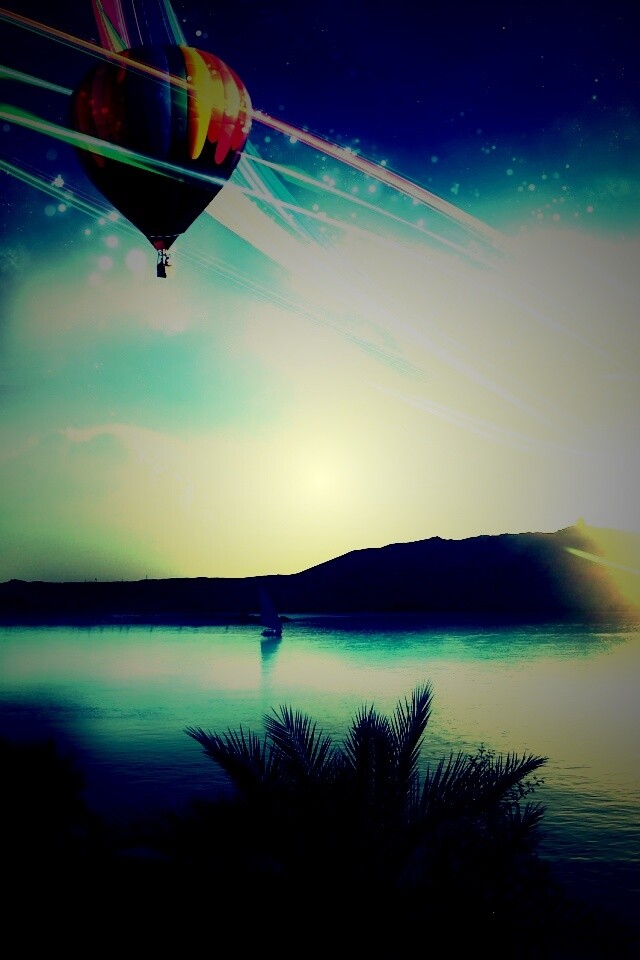 Радужный воздушный шар обои