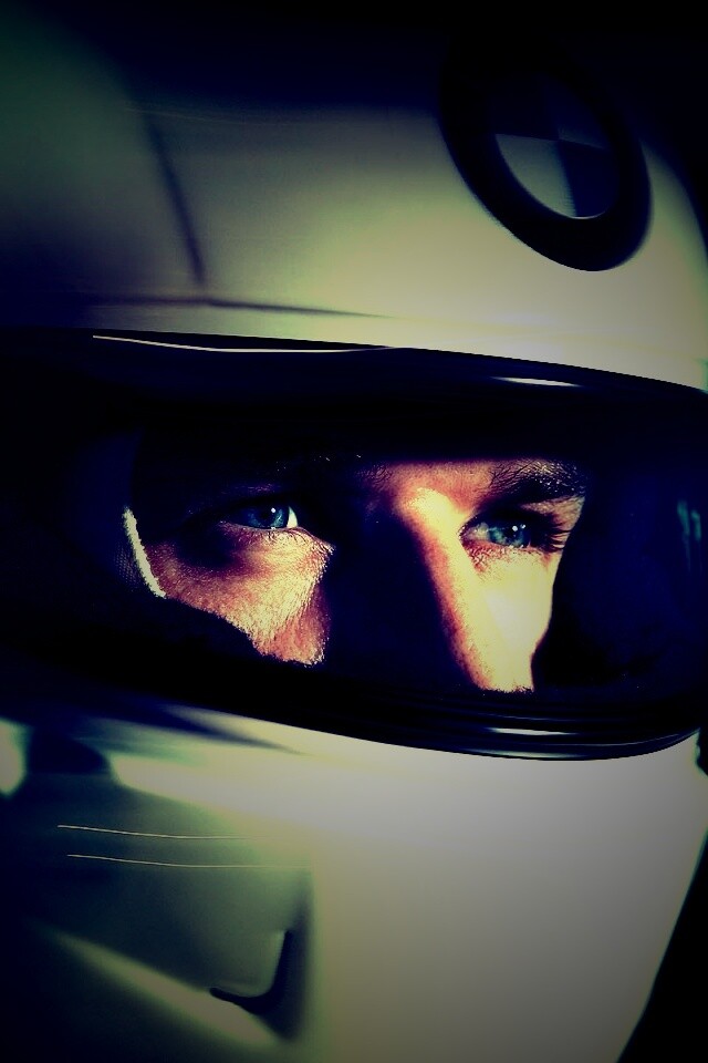 Гонщик BMW обои