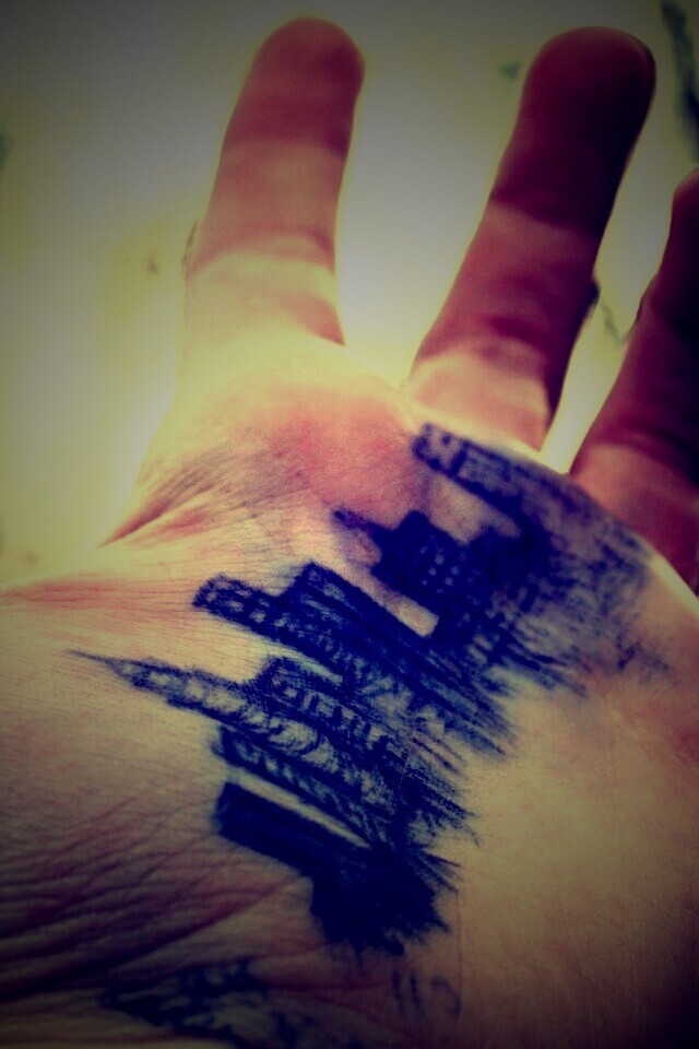 Город на ладони обои