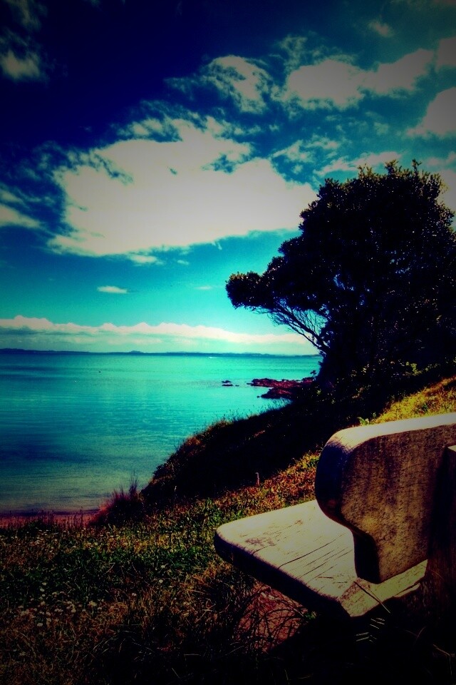 С видом на море обои