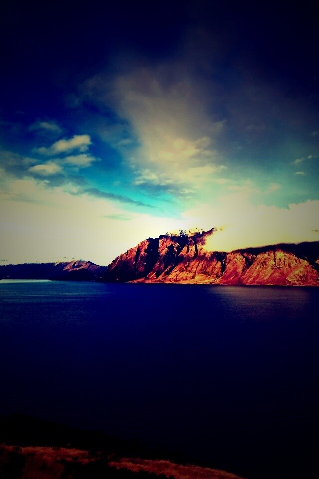 Живописная широкая река обои