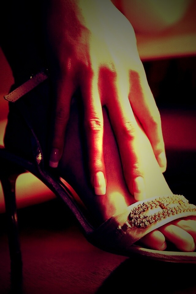 Туфля на шпильке обои