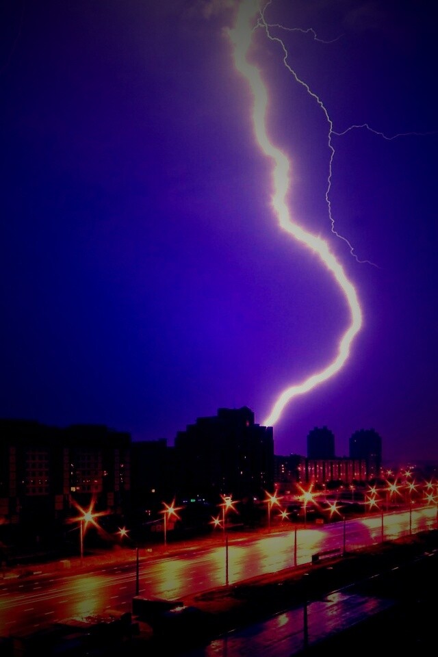 Молния обои