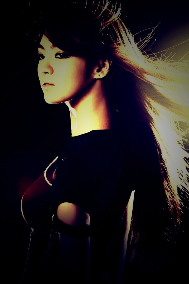 Стройная азиатка обои