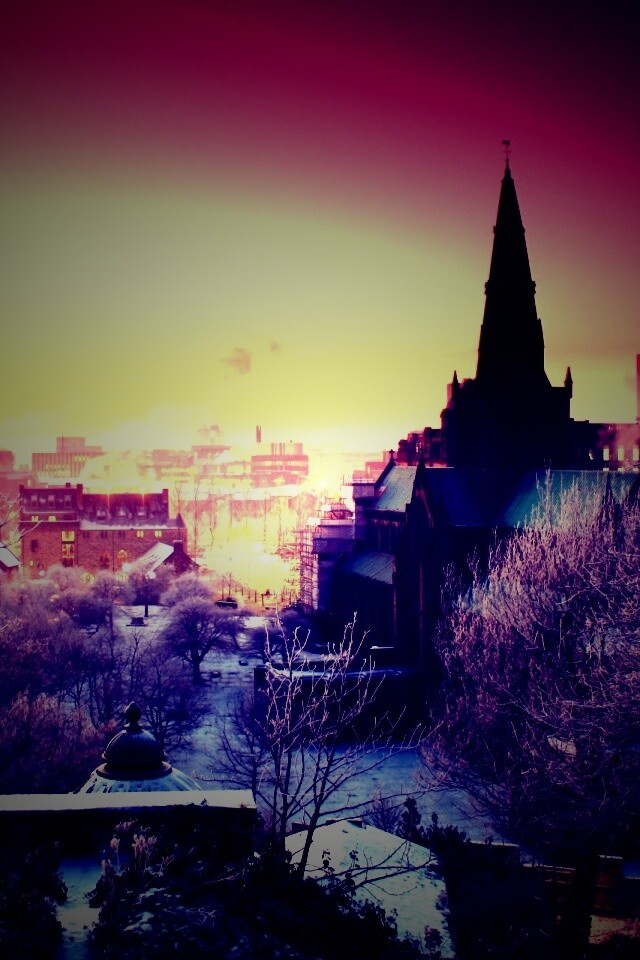 Закатный город зимой обои