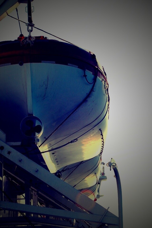 Шлюпка обои