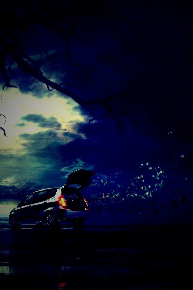 Темное авто обои
