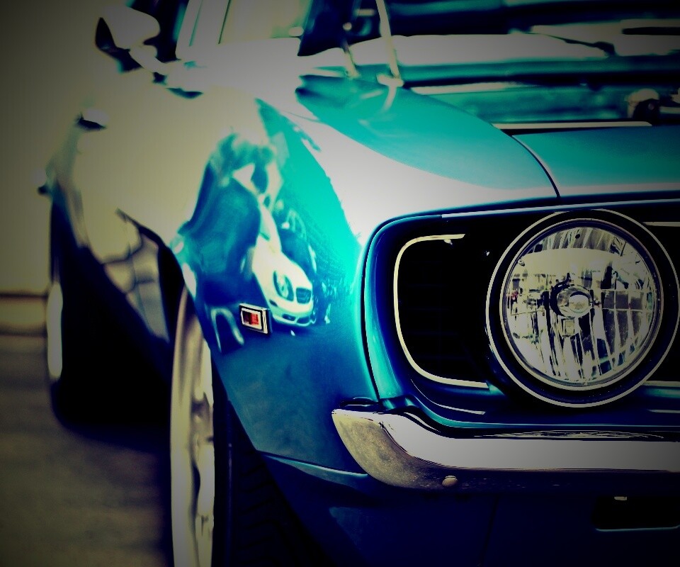 Синяя машина обои