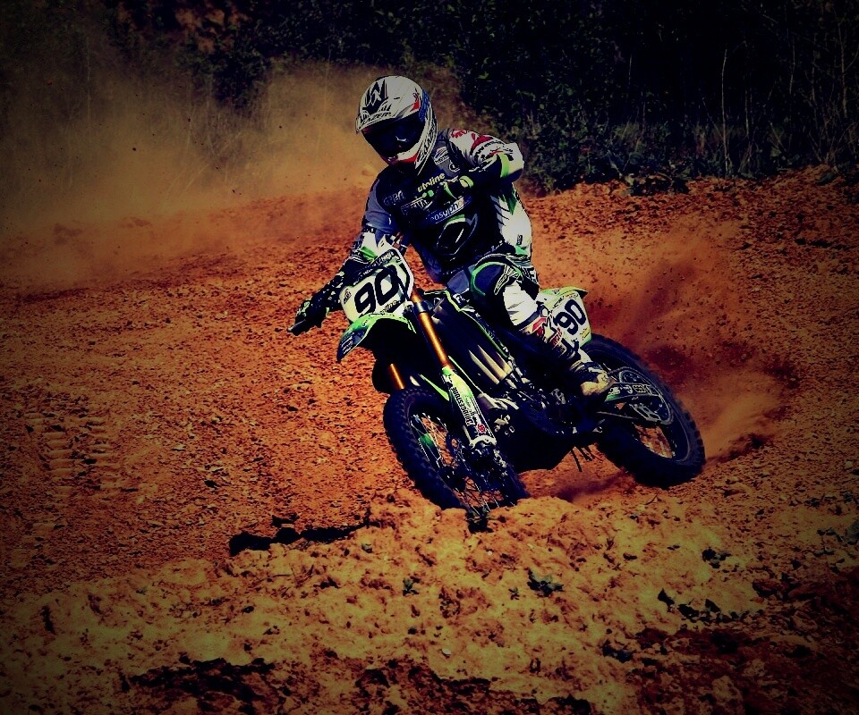 На мототреке обои