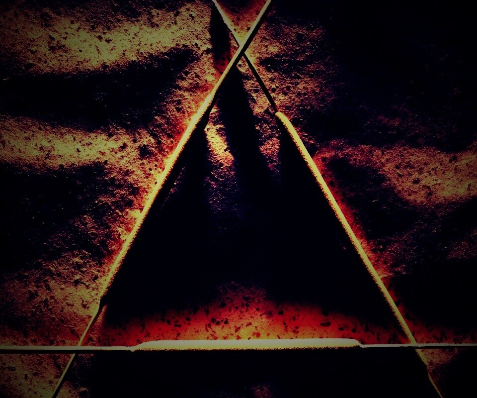 Треугольник из палочек обои