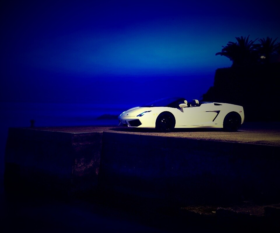 Белый кабриолет ламбо обои