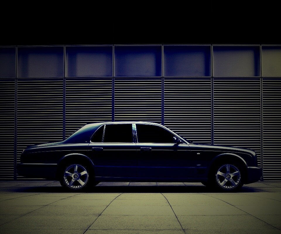 Седан Bentley Arnage обои