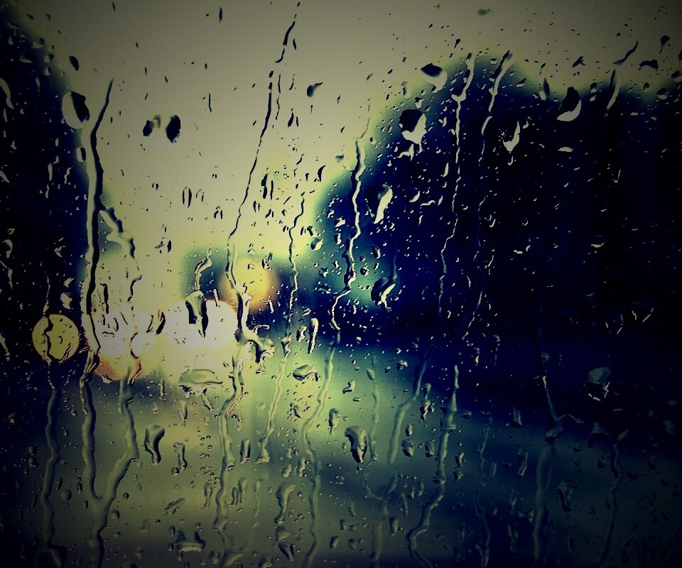 Мокрое стекло обои