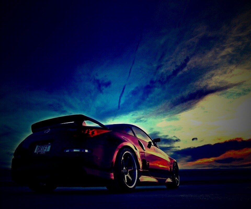 Красный ниссан обои