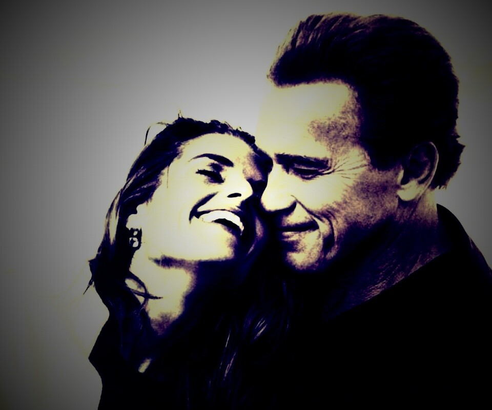 Арнольд Шварцнегер с девушкой обои