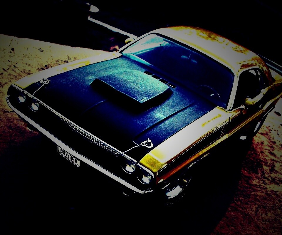 Додж на  каменистой поверхности обои