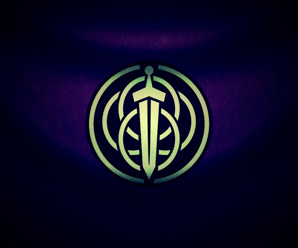 Меч на фоне колец обои