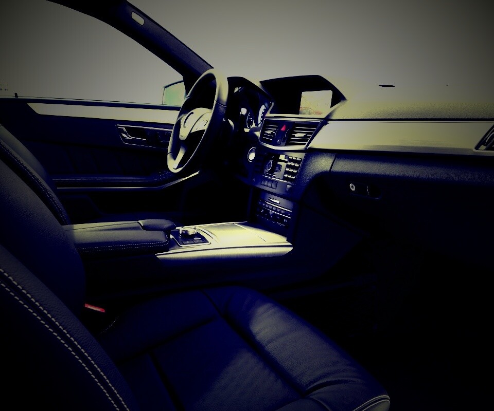 Салон мерседеса обои