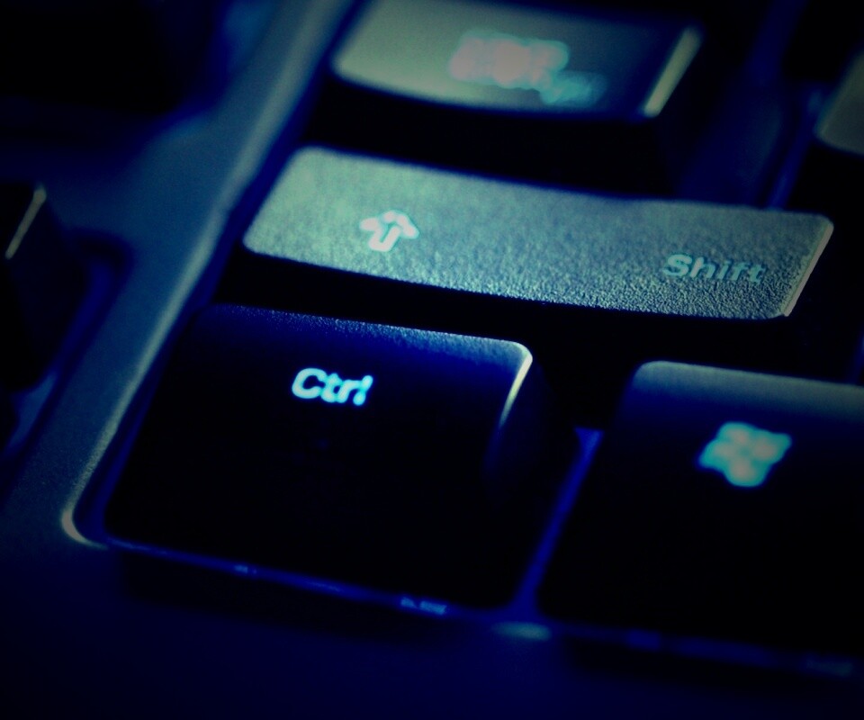 Клавиатура с подсветкой обои