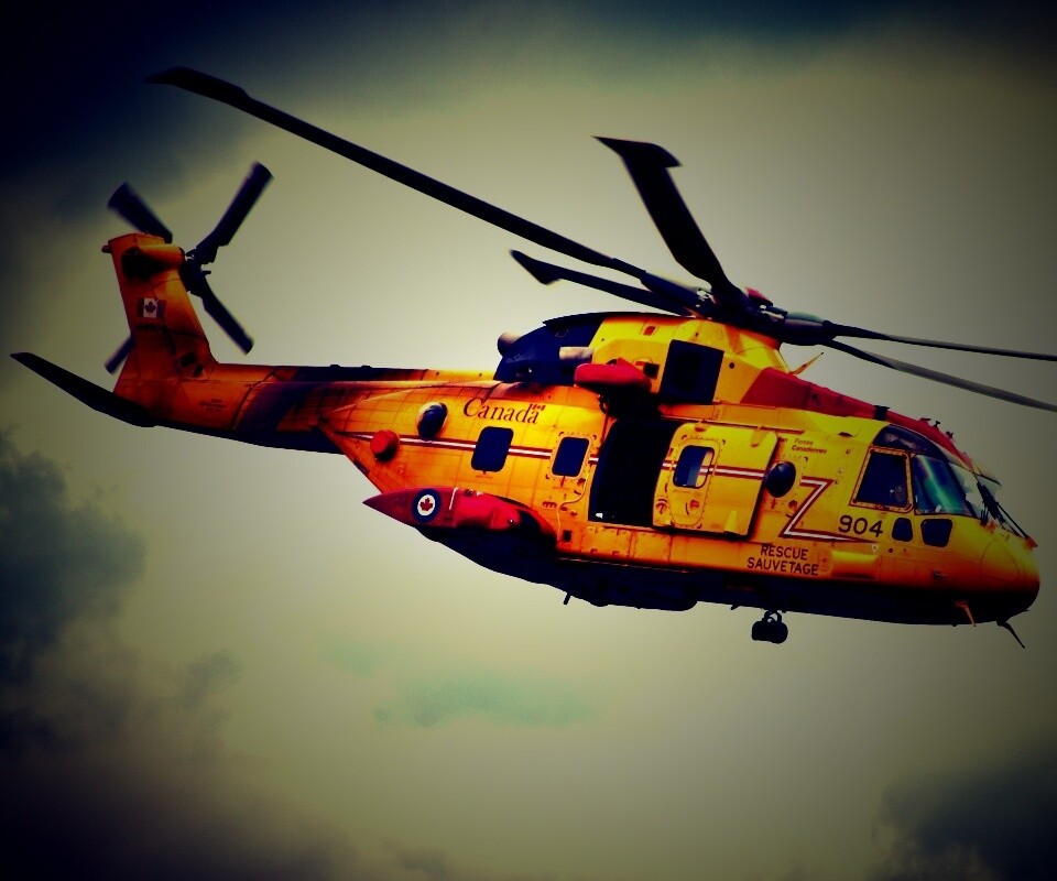 Вертолет спасения обои