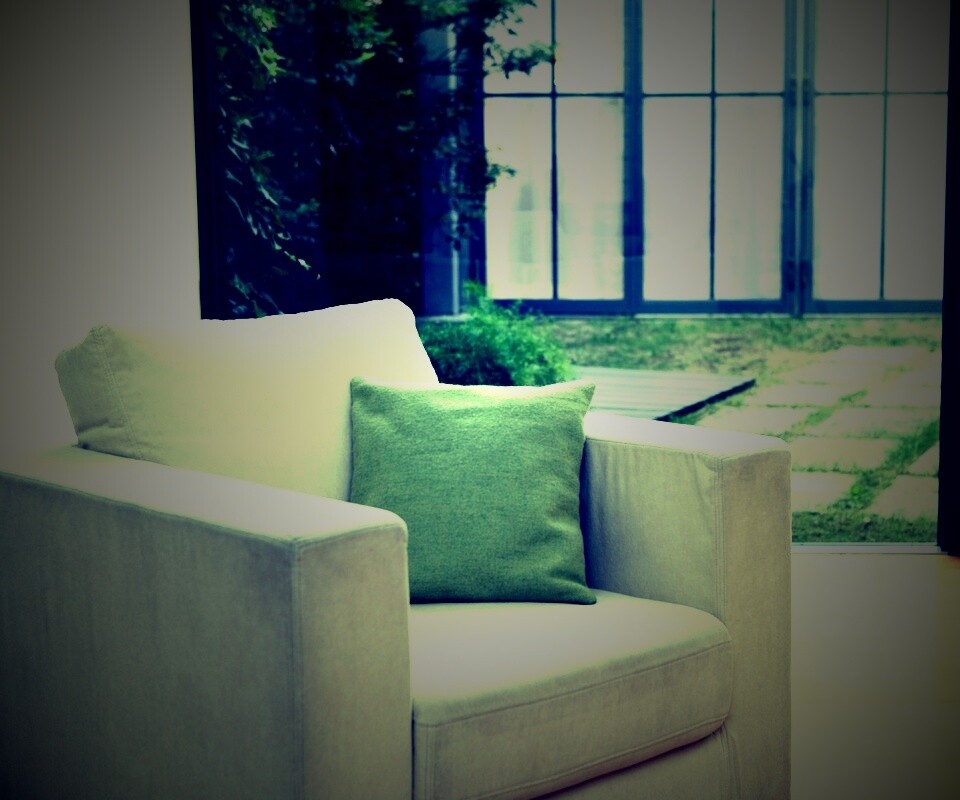 Кресло на даче обои