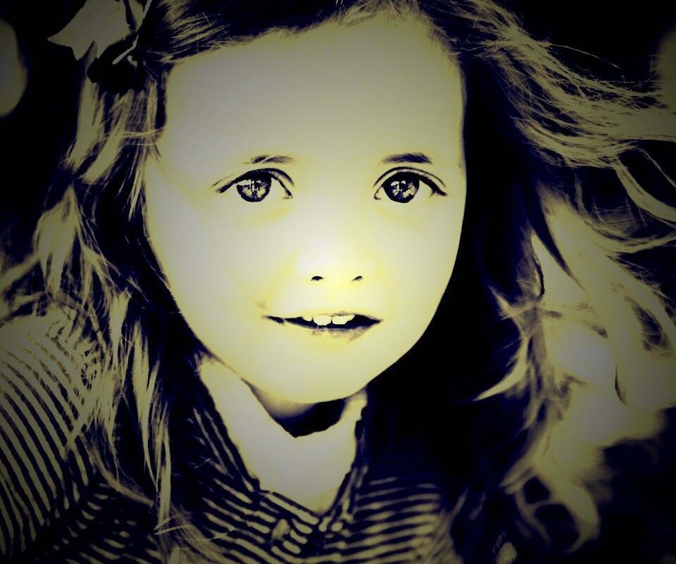 Девочка обои