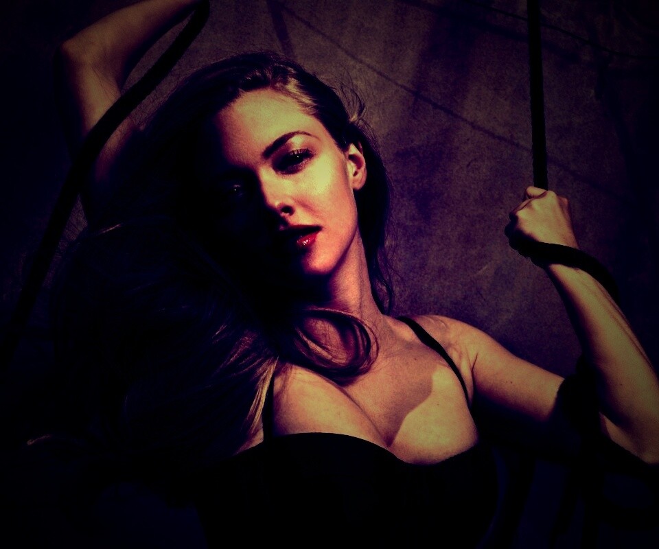 Аманда Сейфрид обои