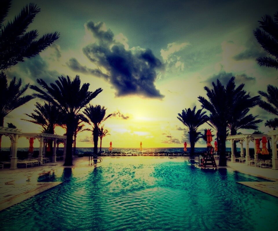 Бассейн обои