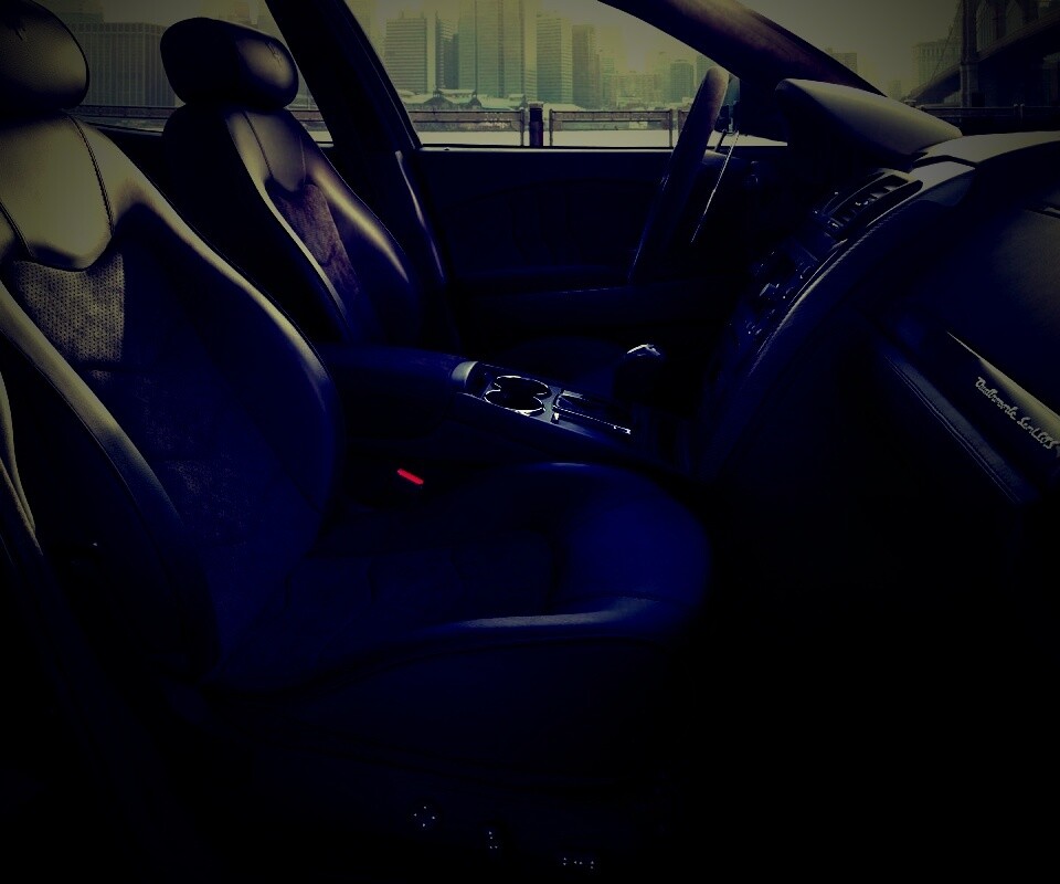 Салон мазерати quattroporte обои