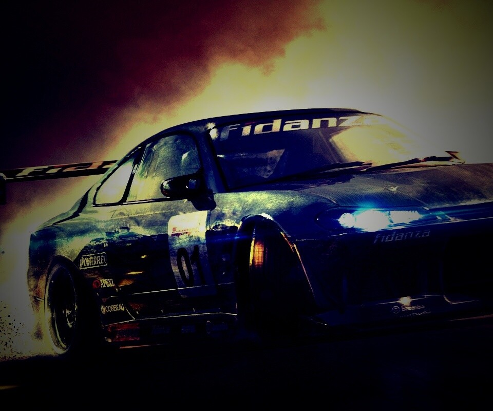 Гоночный автомобиль обои