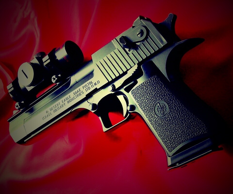 Пистолет Desert Eagle с прицелом обои