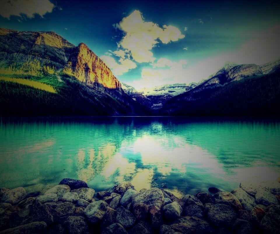 Горное озеро обои